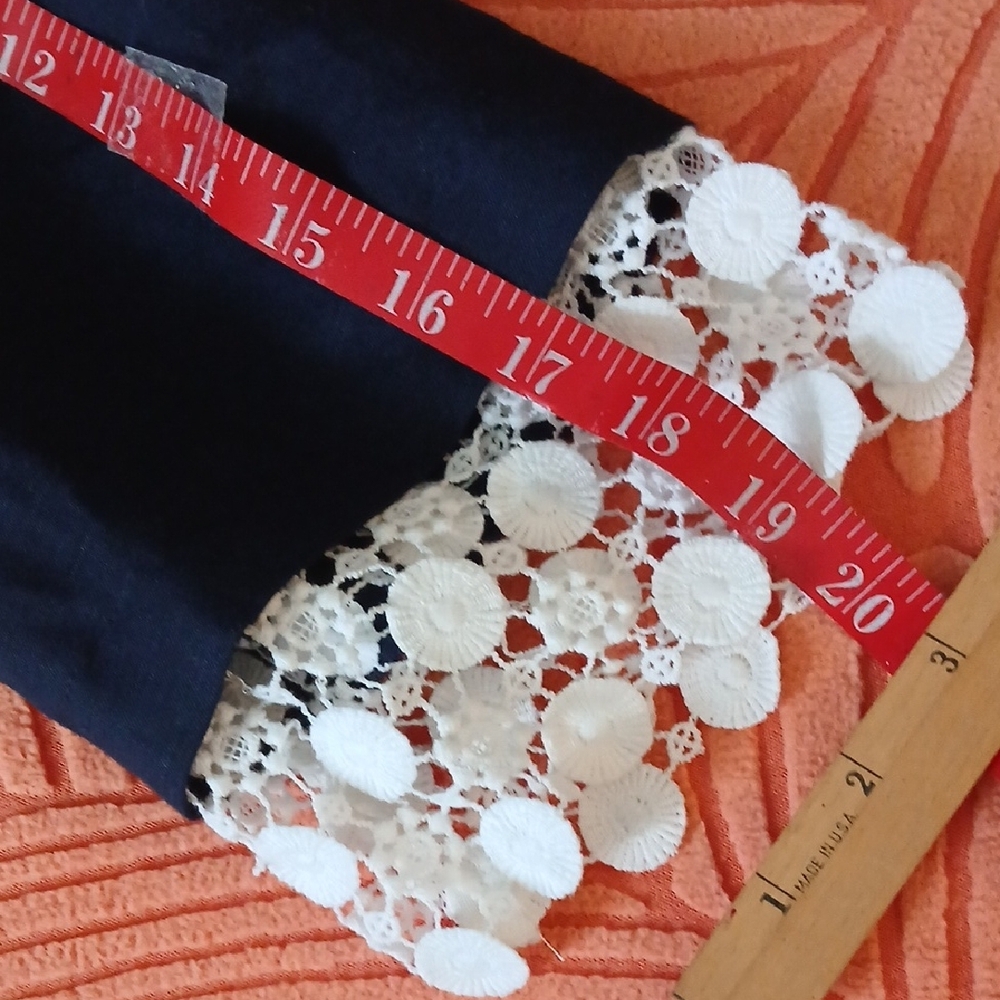 Jones New York Navy Tunic with White Lace Accents - Picture 12 of 12